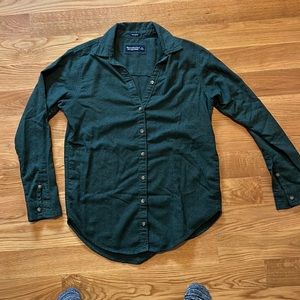 Abercrombie & Fitch Boyfriend Super Soft button down with pockets - size S